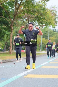 Runner Photo 5668333
