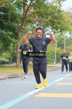 Runner Photo 5668338