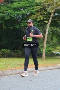 Runner Photo 5668348