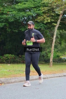 Runner Photo 5668350