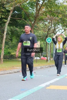 Runner Photo 5668388