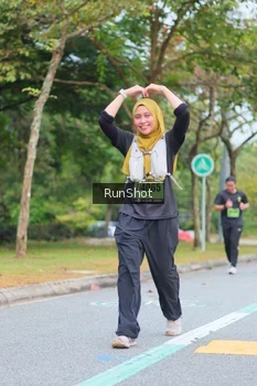 Runner Photo 5668408