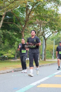 Runner Photo 5668429