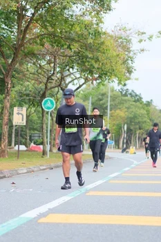 Runner Photo 5668436