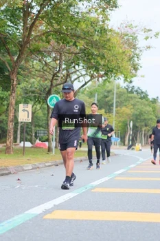 Runner Photo 5668442