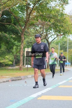 Runner Photo 5668449