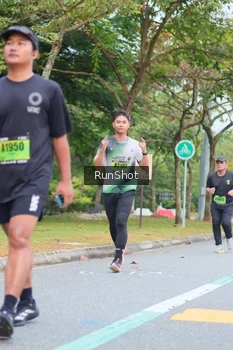 Runner Photo 5668452