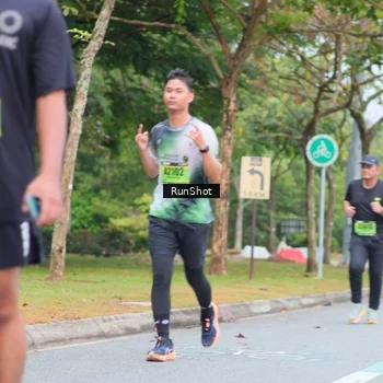 Runner Photo 5668457