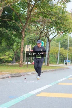 Runner Photo 5668469