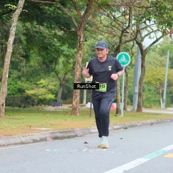 Runner Photo 5668481