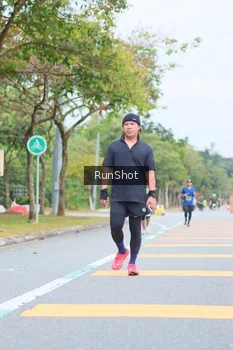 Runner Photo 5668500