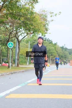 Runner Photo 5668504