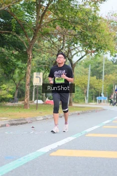 Runner Photo 5668505