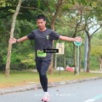 Runner Photo 5668547