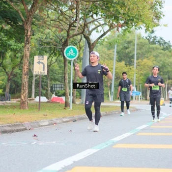 Runner Photo 5668551