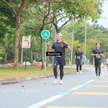 Runner Photo 5668555