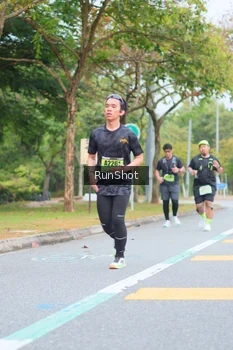 Runner Photo 5668564