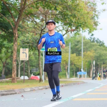 Runner Photo 5668578