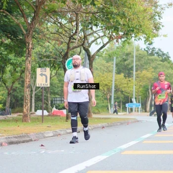 Runner Photo 5668624