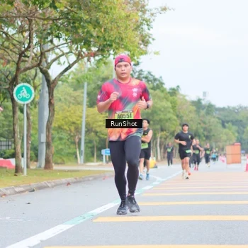 Runner Photo 5668632