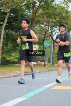 Runner Photo 5668667