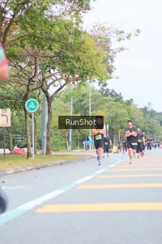 Runner Photo 5668670