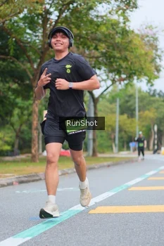 Runner Photo 5668674