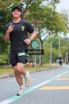 Runner Photo 5668676