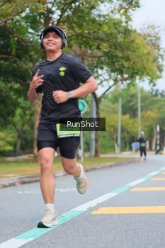 Runner Photo 5668692