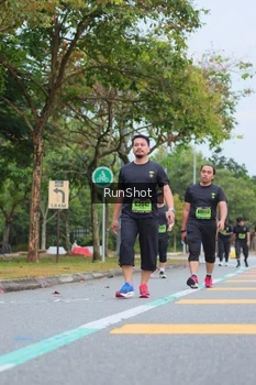 Runner Photo 5668701