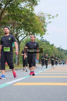 Runner Photo 5668715