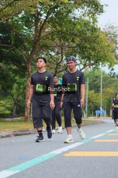 Runner Photo 5668741