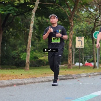 Runner Photo 5668791