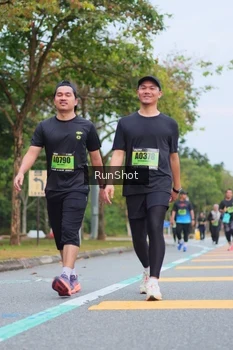Runner Photo 5668799