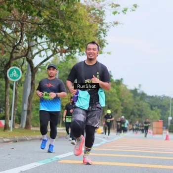 Runner Photo 5668815