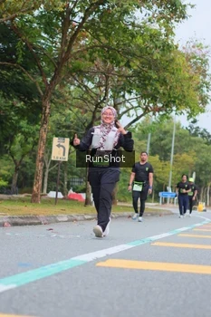 Runner Photo 5668870