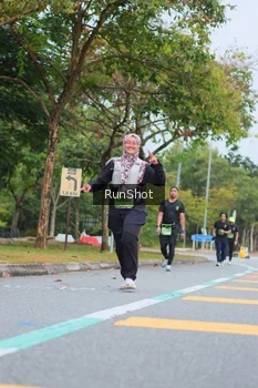 Runner Photo 5668873
