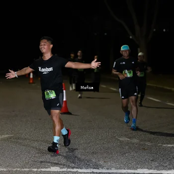 Runner Photo 5668876