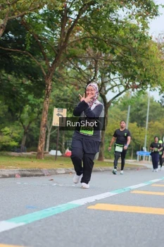 Runner Photo 5668884