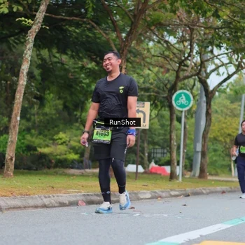 Runner Photo 5668952