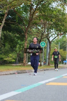 Runner Photo 5669049