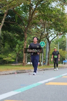 Runner Photo 5669053