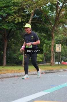 Runner Photo 5669134