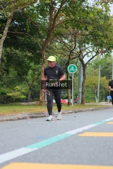 Runner Photo 5669141