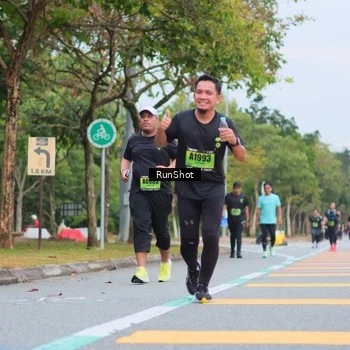 Runner Photo 5669187