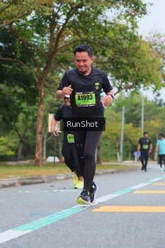 Runner Photo 5669234