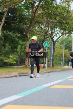 Runner Photo 5669238