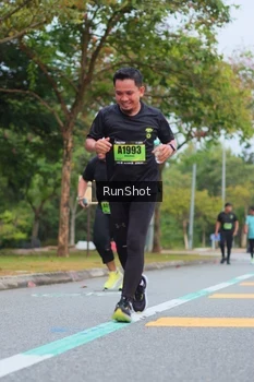 Runner Photo 5669249