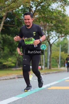 Runner Photo 5669251
