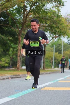 Runner Photo 5669255